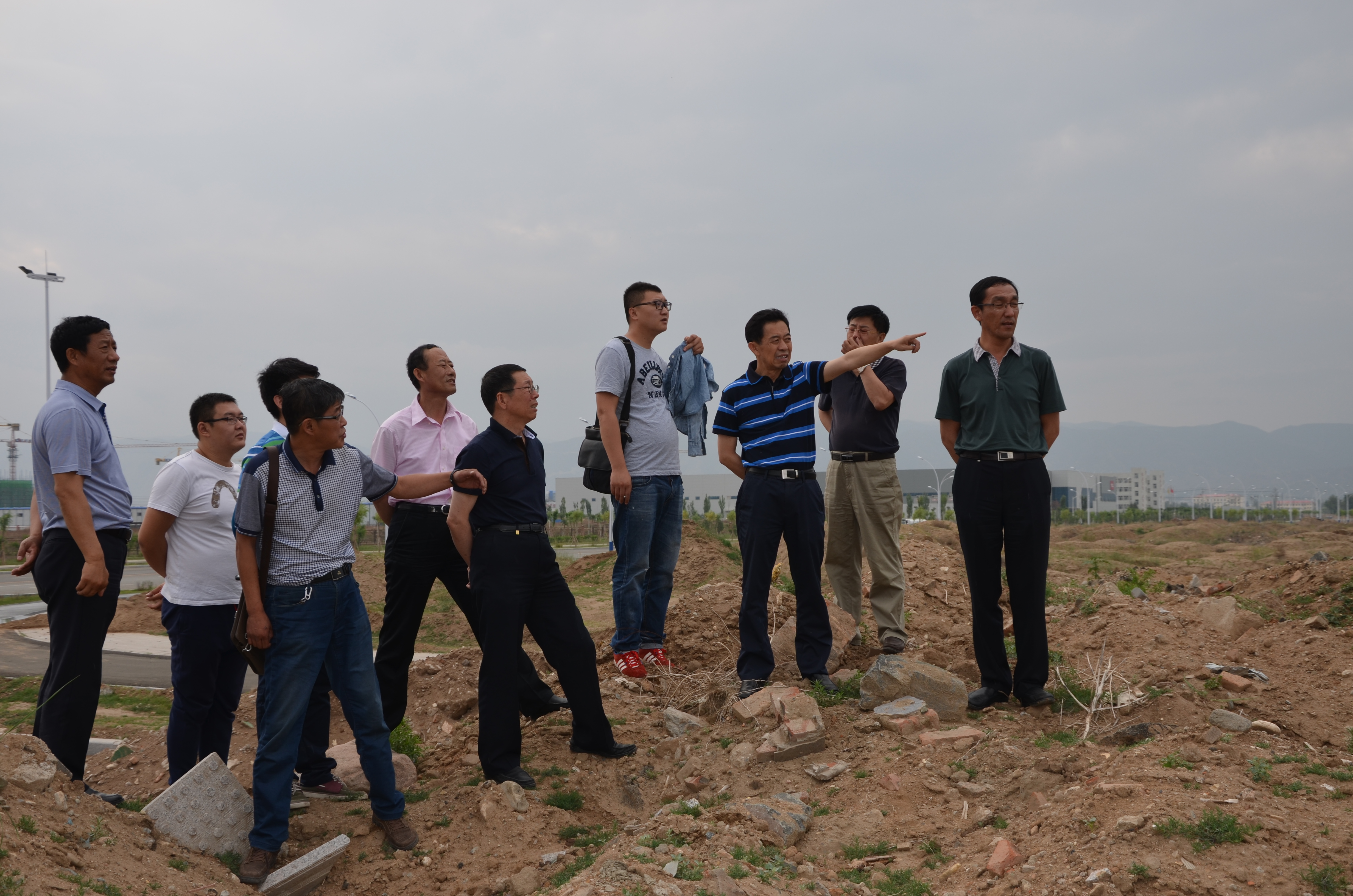 研究如何打通“斷頭路?！?jpg